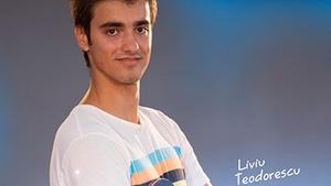 Liviu Teodorescu din "Pariu cu viaţa" luptă într-o campanie împotriva acneei! Le spune elevilor din şcoli cum să fie cool