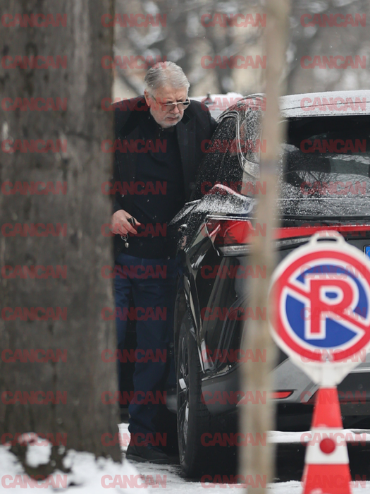 Gino Iorgulescu se luptă cu nămeții în stil mare