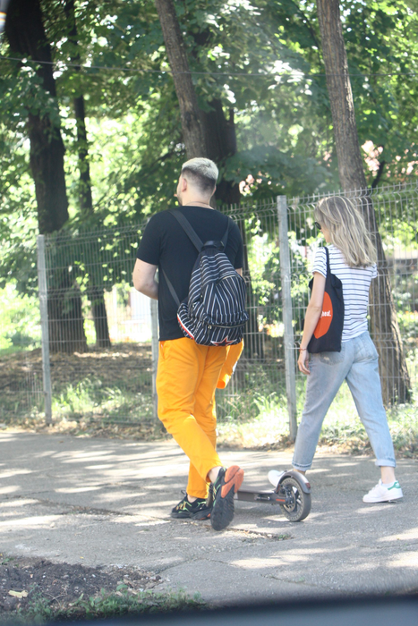 Radu Vlăduț a ieșit la o primbare cu o prietenă