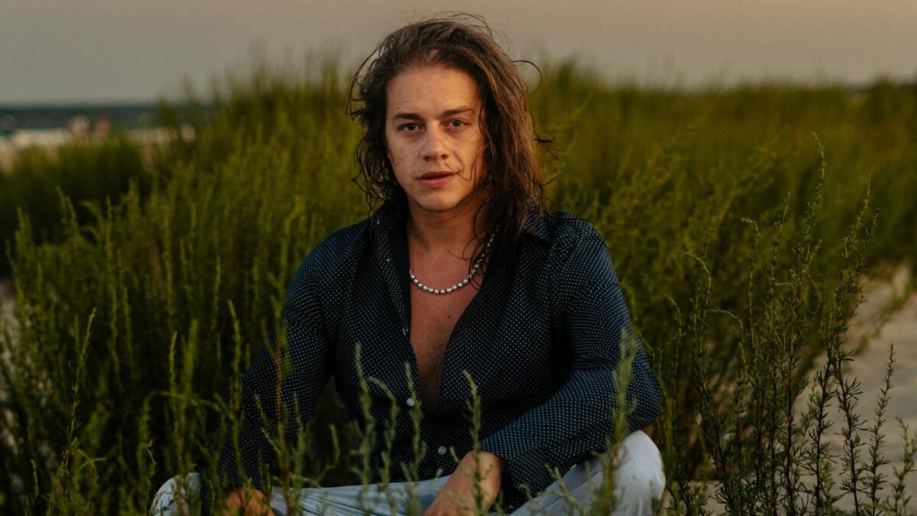 Iustin Petrescu, prima reacție după ce Marilu Dobrescu a revenit în mediul online. Unde s-a angajat influencerul