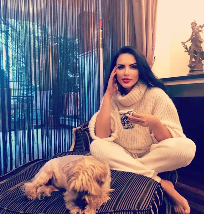 Ștefan Bănică și Lavinia Pîrva locuiesc într-o vilă de lux/ Sursa foto: Instagram