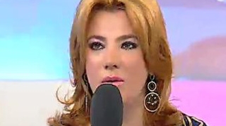 VIDEO Mihaela Borcea n-are grija numai de silueta ei, ci si de cea a copiilor sai! Uite ce au voie sa manance micutii!