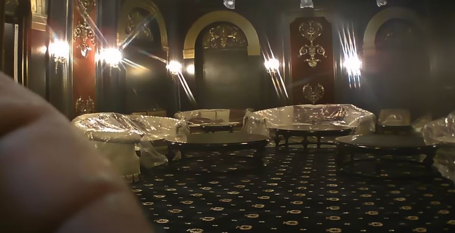 Imagini din interiorul palatului lui Vladimir Putin / sursă foto: capturi video Youtube