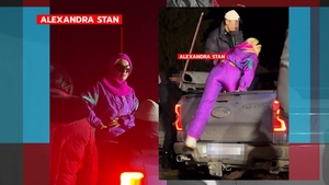 La asta nu te așteptai! Alexandra Stan s-a dezlănțuit după o noapte nebună la LOFT Susai. S-a urcat într-o benă și... SHOW!