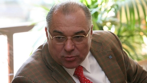 Marius Marinescu si-a tras asistenta sexy. Vezi ce au facut cei doi ziua in amiaza mare