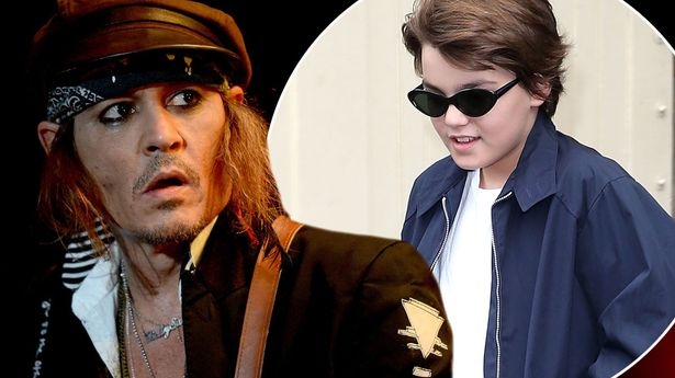 Fiul lui Johnny Depp este grav bolnav! Mama adolescentului nu se dezlipește de la căpătâiul lui