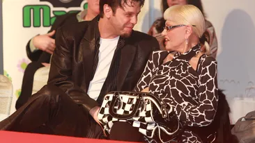 Israela dezvaluie secrete din dormitor: “Ne sarutam dimineata, dormim imbratisati si facem sex cand vrem”