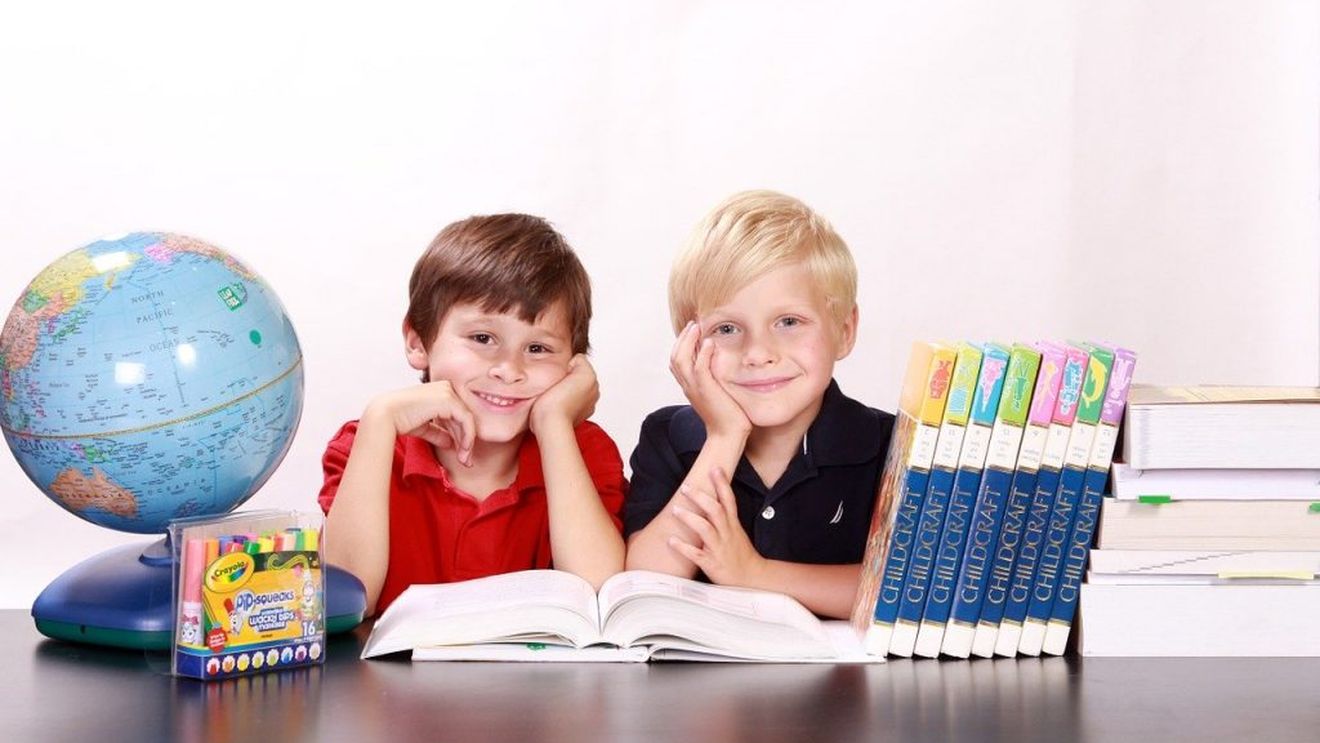 Calendar școlar 2020 - 2021. Când au elevii vacanțe și când sunt programate BAC-ul și Evaluarea Națională