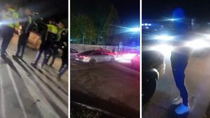 Descindere în forță a Poliției la baza sportivă FCSB! Zeci de mașini și motocicliști au fost încercuite de oamenii legii