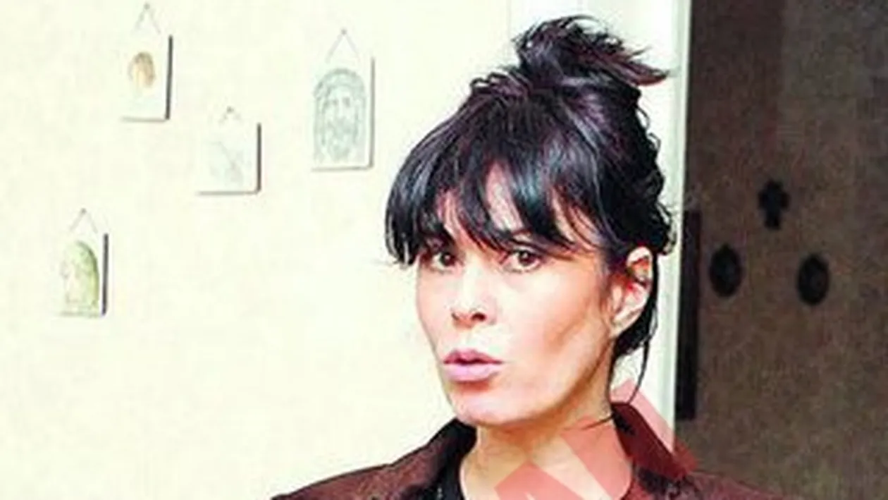 Mariana Moculescu se face impresar