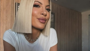 Tori Spelling a fost implicată într-un accident rutier! Actrița se afla în mașină alături de copiii ei