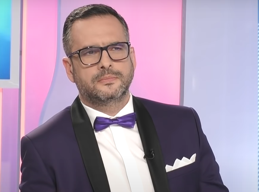 Deși anunța la începutul anului că se va concentra pe realizarea de proiecte online, Mădălin Ionescu urmează să realizeze o nouă emisiune la Antena Stars (Foto: Arhivă)