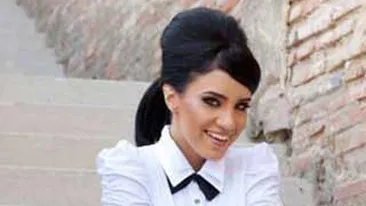 VIDEO De la Badalau pentru Adelina, fara numar: I-a dedicat o manea de-a lui Florin Salam: Tu esti facuta pentru inima mea / Parca te-am comandat undeva