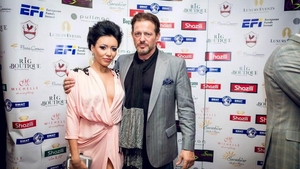 Tupeu de star de la Hollywood! Costas din "Saw" a pus ochii pe o creatoare de moda si a incercat sa o agate! Vezi ce i s-a raspuns