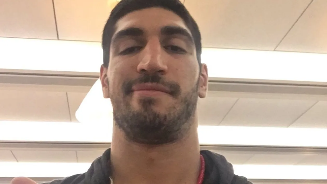 Cazul lui face înconjurul lumii! Un baschetbalist american de renume nu a fost lăsat să intre în România