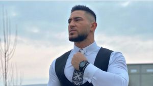 Bogdan Mocanu și-a refăcut viața, după despărțirea de Iasmina. Cine e noua iubită