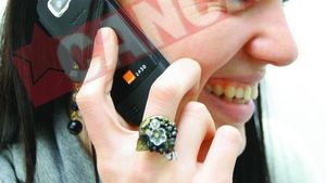 Un nemtean vinde tehnica de spionare a partenerilor infideli