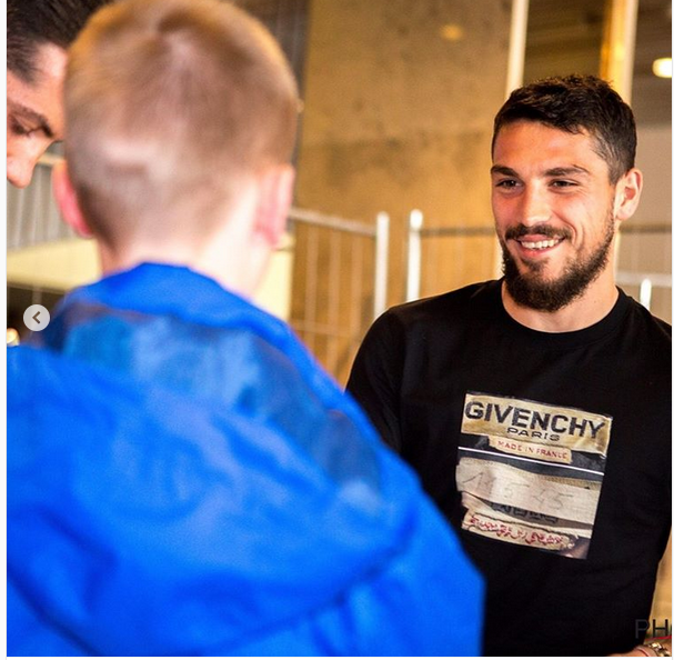 Nicuşor Stanciu şi Alexandru Chipciu, idoli pentru micuţii suporteri de la Anderlecht