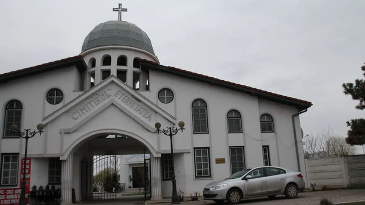 Mit sau adevar? Vezi ce legende urbane circula prin cimitrele Capitalei