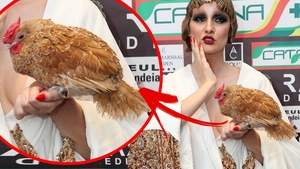 Ce a făcut Iulia Albu cu "Luța Chioara", celebra ei găină, după ce a murit