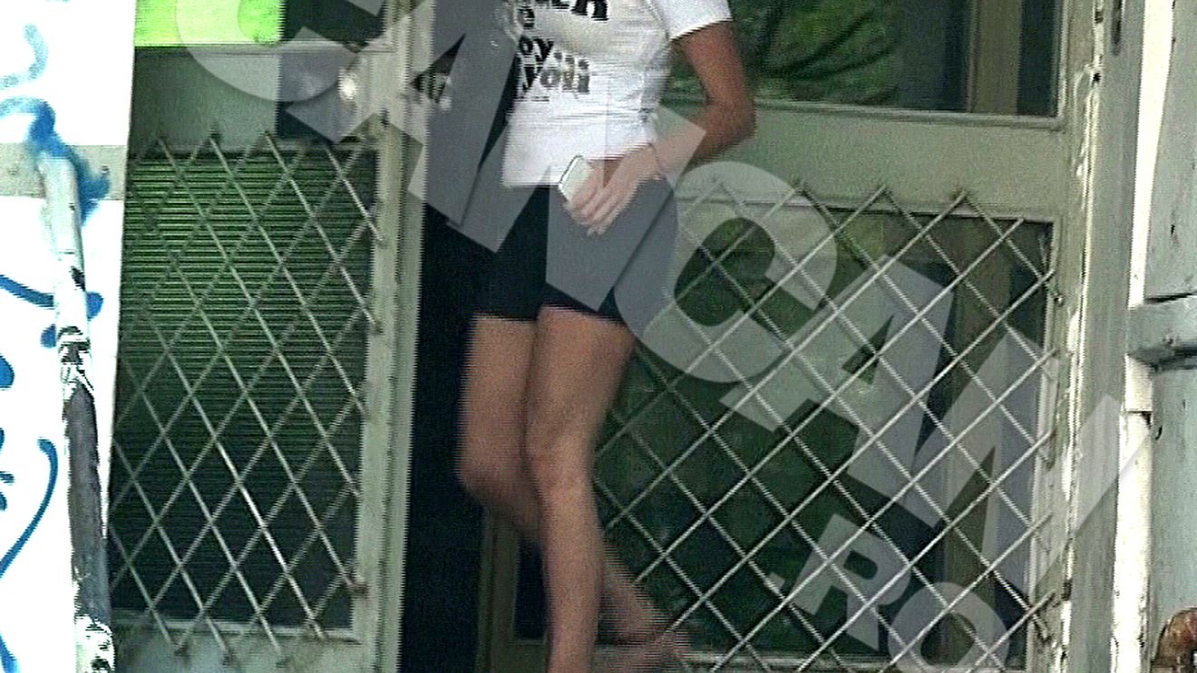 Scandal in familia lui Pepe. Socrul Pastrama, prins in timp ce se saruta cu o blonda care ar putea sa-i spuna "tata"