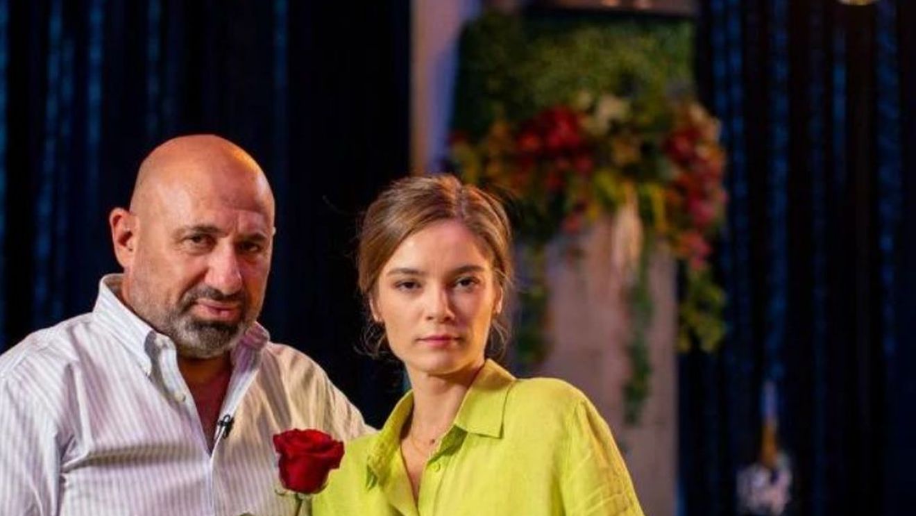 Cum s-a lipit la bani Doina Teodoru cu ajutorul iubitului Cătălin Scărlătescu. Cei doi sunt vedete pe YouTube, unde fac zeci de mii de vizionări