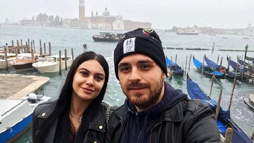 Fiica lui Florin Salam, în culmea fericirii! Logodnicul ei i-a adus un cadou foarte scump, după ce s-a întors în ţară: „Mulţumesc, iubirea mea!”