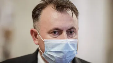 Elevii, ținuți în suspans de Guvern cu privire la începerea școlii. Tătaru: „În a doua jumătate a lunii august...”