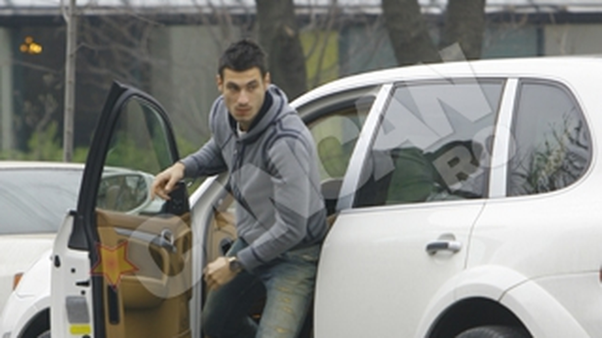 Alex Piturca se antreneaza mai mult prin masini