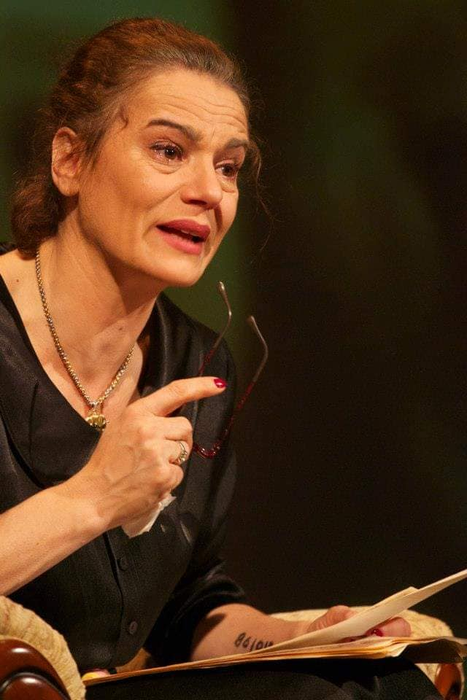 Maia Morgenstern, ameninţată cu moartea chiar de sărbătoarea Pesah: "Are zilele numărate! O să dau foc teatrului"