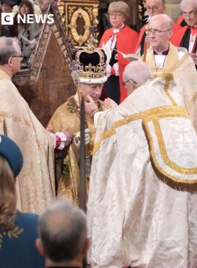 Regele Charles a fost încoronat astăzi, 6 mai 2023 / foto: captură video BBC News