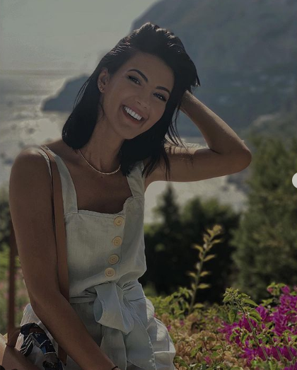 Andreea Ilie s-a cununat acum două săptămâni (Foto: Instagram.com)