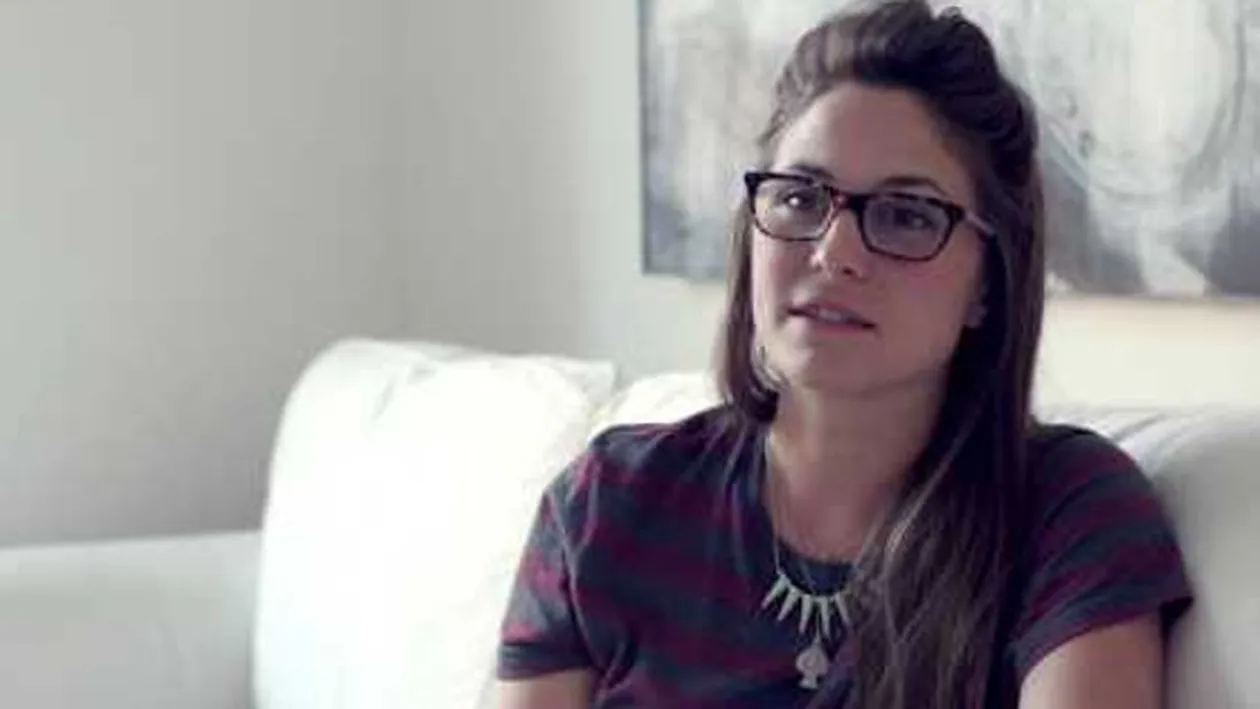 A devenit cea mai inteligentă fată din lume după ce a băut zilnic, un pahar cu...lichid seminal! Cum a fost posibil aşa ceva