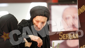 Moartea lui Şerban Ionescu le-a împăcat! Magda Catone şi soacra ei s-au susţinut una pe cealaltă!