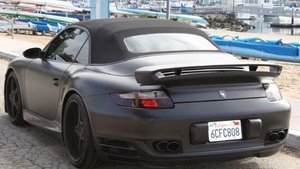David Beckham isi vinde masina pe eBay! Cere 150.000 de dolari pe Porsche!