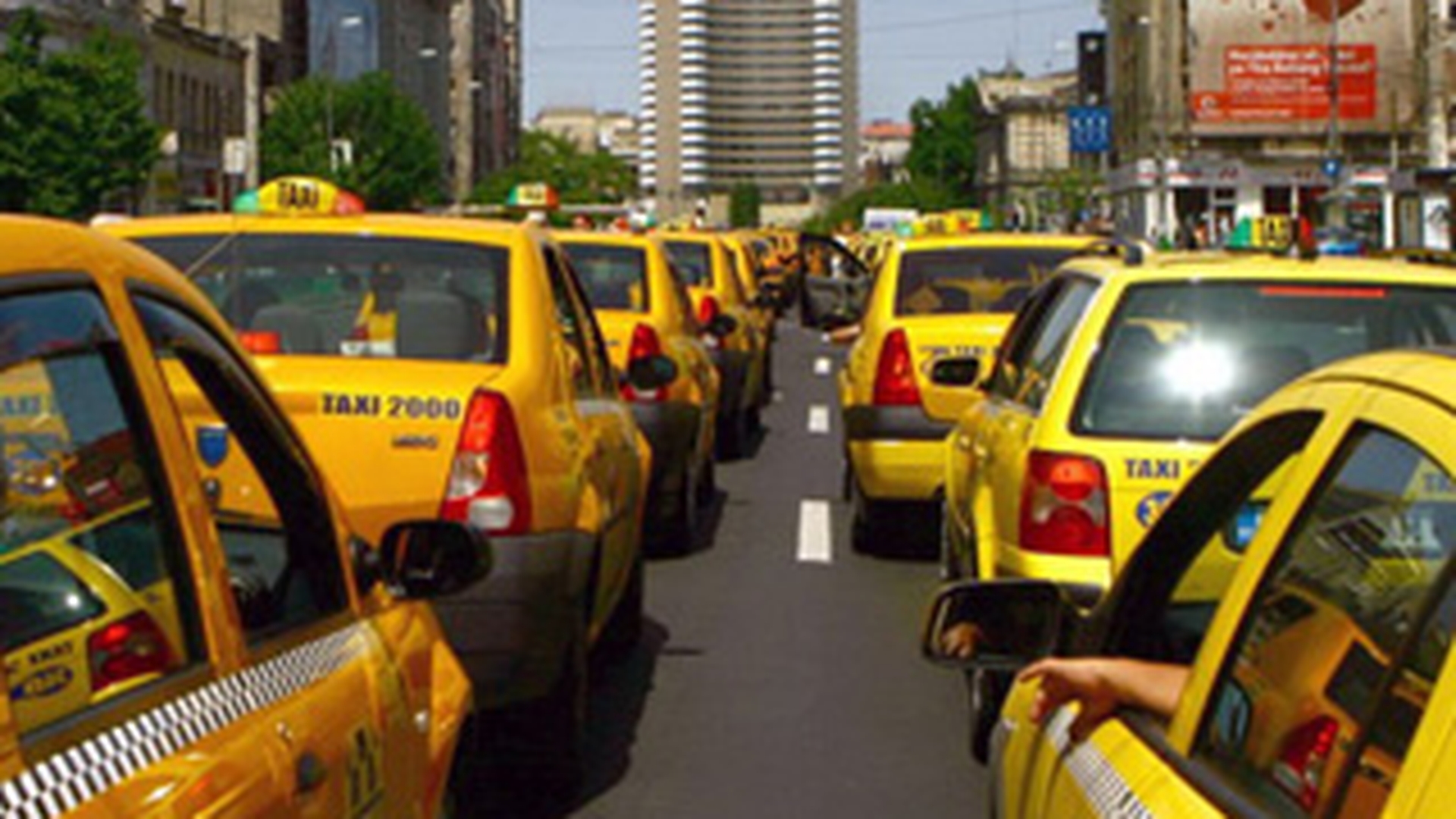 Taximetristii vor protesta din nou in Bucuresti!