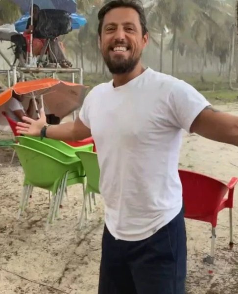 Prezentatorul Survivor România, imagini dinaintea uraganului Elsa, care a lovit Republica Dominicană