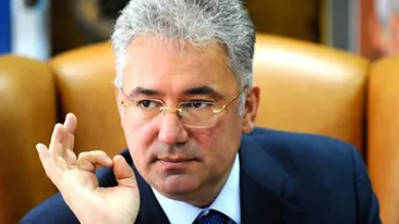 Fiica lui Adriean Videanu s-a îndrăgostit din nou, dar „socrul mic” nu-l prea are la suflet pe „ginerică”. A rupt logodna cu fostul şi s-a cuplat cu altul!