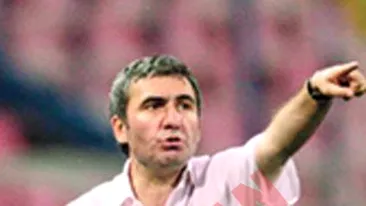 Sergen Yalcin, fost jucator la Galatasaray: Pentru Hagi camasa de antrenor este prea mare
