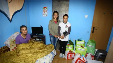 Fetita care nu a mai mancat carne de doua luni va avea ce pune pe masa de Craciun! Alisa a primit mancare si haine si rechizite!