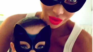 Bianca şi-a ”machiat” fetiţa la doar zece luni! Cum arată micuţa Sofia!