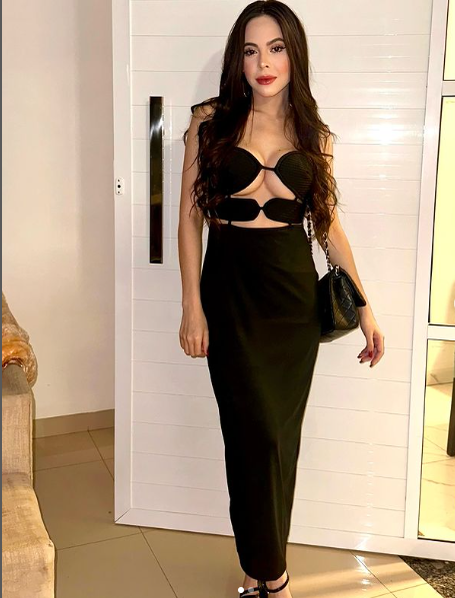 O influenceriță a murit la doar 28 de ani, după ce a ajuns la spital cu febră și dureri abdominale. Care a fost cauza decesului, de fapt