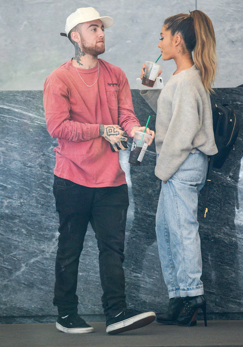 NEW YORK, NY - SEPTEMBER 20:  Rapper Mac Miller (L) and singer Ariana Grande enter the Sirius XM Studios on September 20, 2016 in New York City.  (Photo by Ray Tamarra/GC Images)