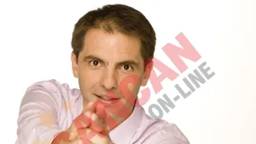 Dan Negru, asaltat pe Facebook! O domnisoara imi trimite poezii erotice si fotografii cu ea, un barbat a facut o pasiune pentru mine si ma invita la cafea!