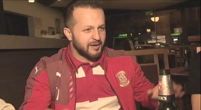 ”Suporter de Teatru Național” se prezintă actorul Răzvan Oprea