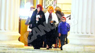 Milionarii s-au duelat in panze! Granzii au licitat la greu pentru picturi de coletie