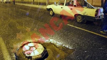 Zeci de masini avariate intr-o groapa