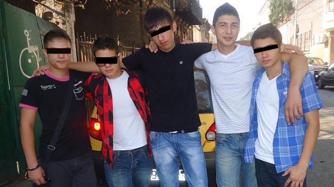 Colegii elevului ucis in Ferentari nu-si pot reveni dupa tragedie! Il plang pe Andrei pe Facebook! "Tu esti sus acolo printre ingeri. Ne-a ramas doar amintirea ta"