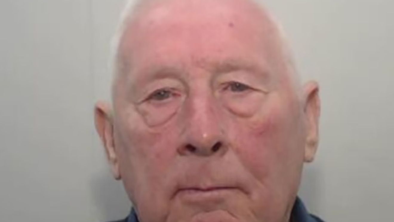 Un pensionar de 80 de ani a câștigat 2,4 milioane de lire sterline la LOTO, iar apoi a ajuns în închisoare. Ireal ce s-a întâmplat după ce a intrat în posesia banilor