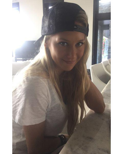 Ce face și cum arată la 40 de ani celebra Anna Kournikova. Sportiva a șocat publicul atunci când s-a rertras brusc din tenis